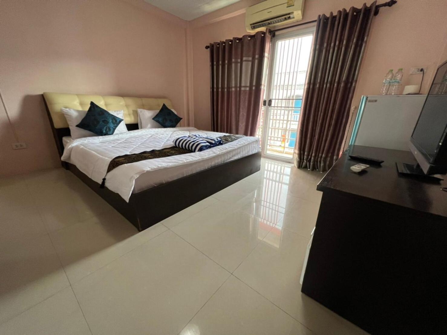 Hotel Kjs Pattaya Exteriér fotografie