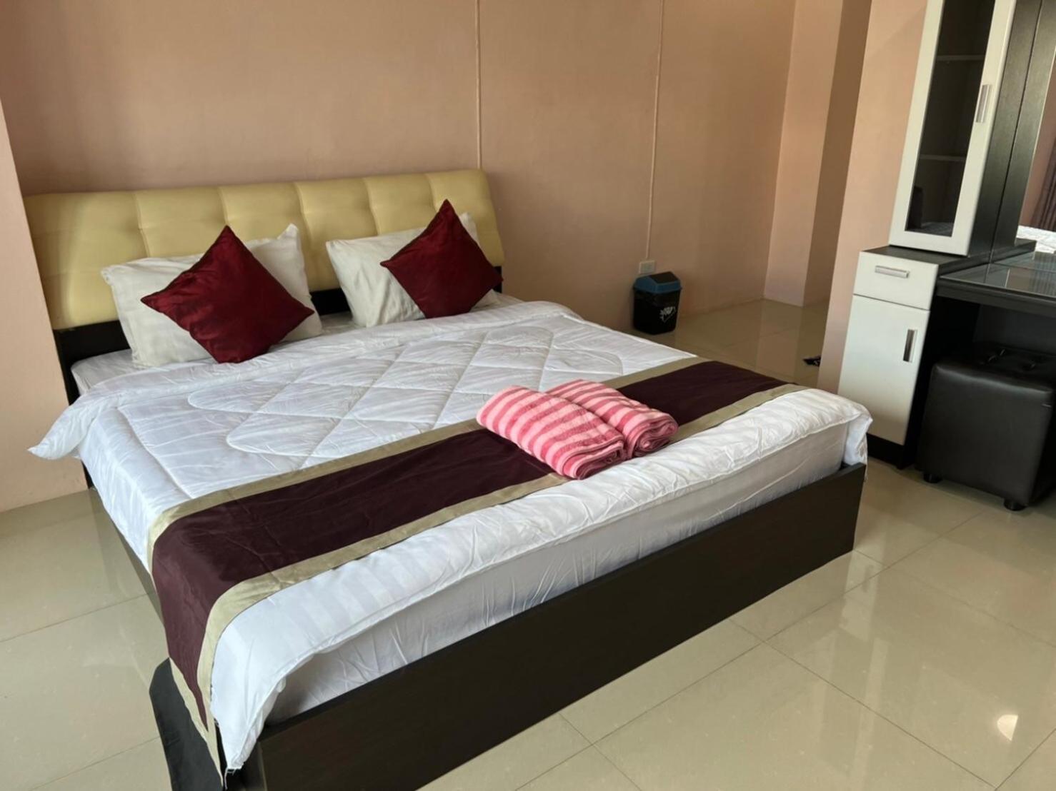 Hotel Kjs Pattaya Exteriér fotografie